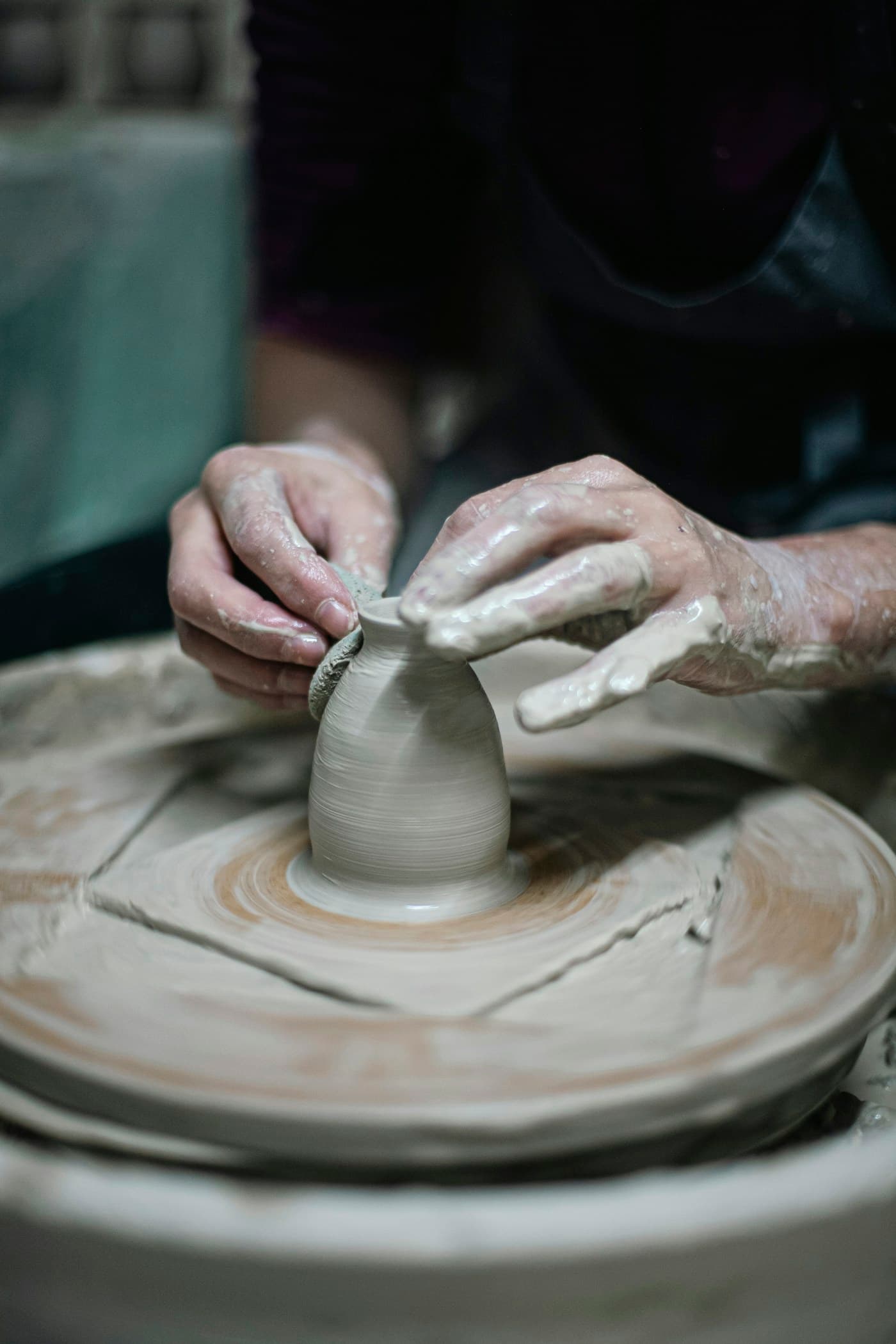 A pottery post